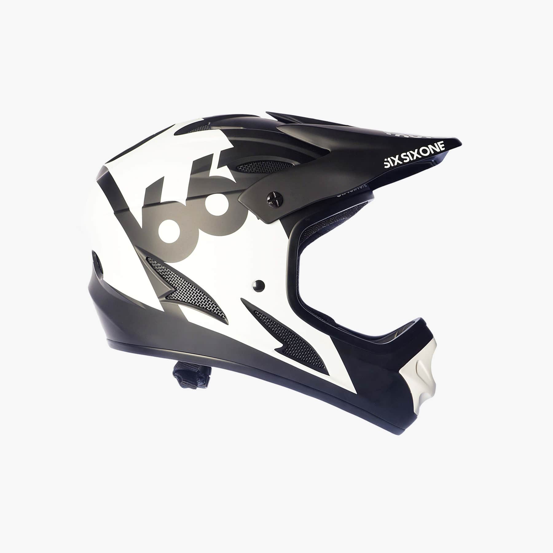 COMP_HELMET_RENTAL_WHITE_c6a31f2b-60d6-4650-b658-40a2bb36b1c8.jpg